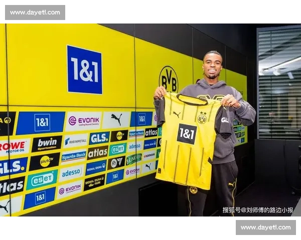 楚克乌梅卡留队至世俱杯后，多特与切尔西达成转会协议